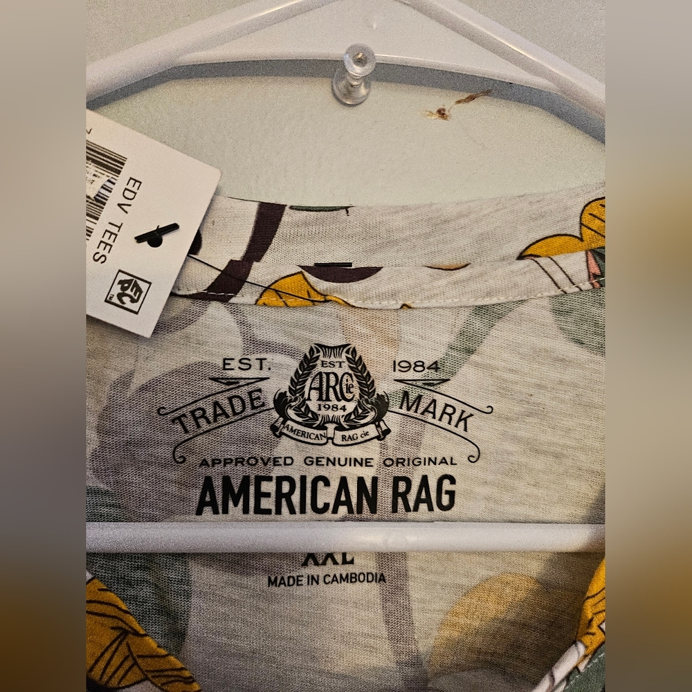 NEW American Rag Men's Tee - Picture 3 of 4